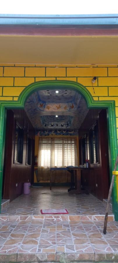 Rodel Yellow Hauz Itaytay Exterior photo