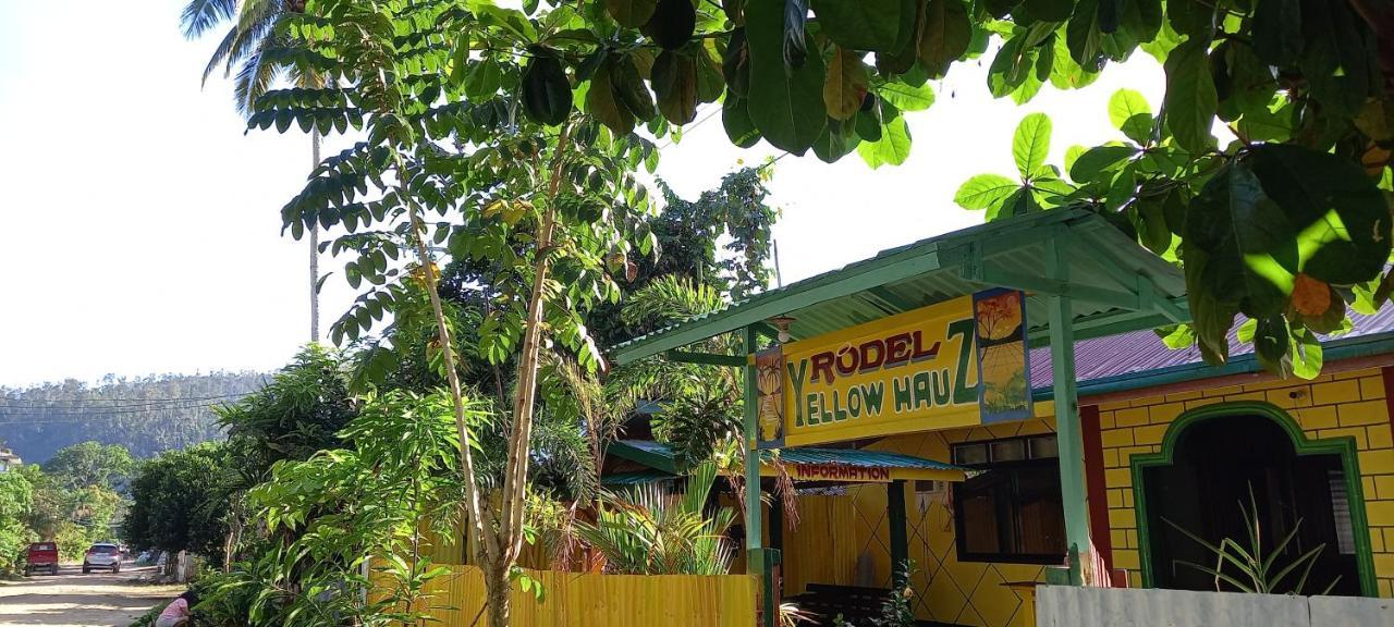 Rodel Yellow Hauz Itaytay Exterior photo